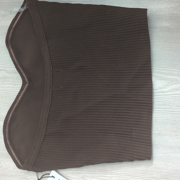 3 for $20 NWT Rich ribbed brown bustier. Pet friendly home. - Picture 3 of 4